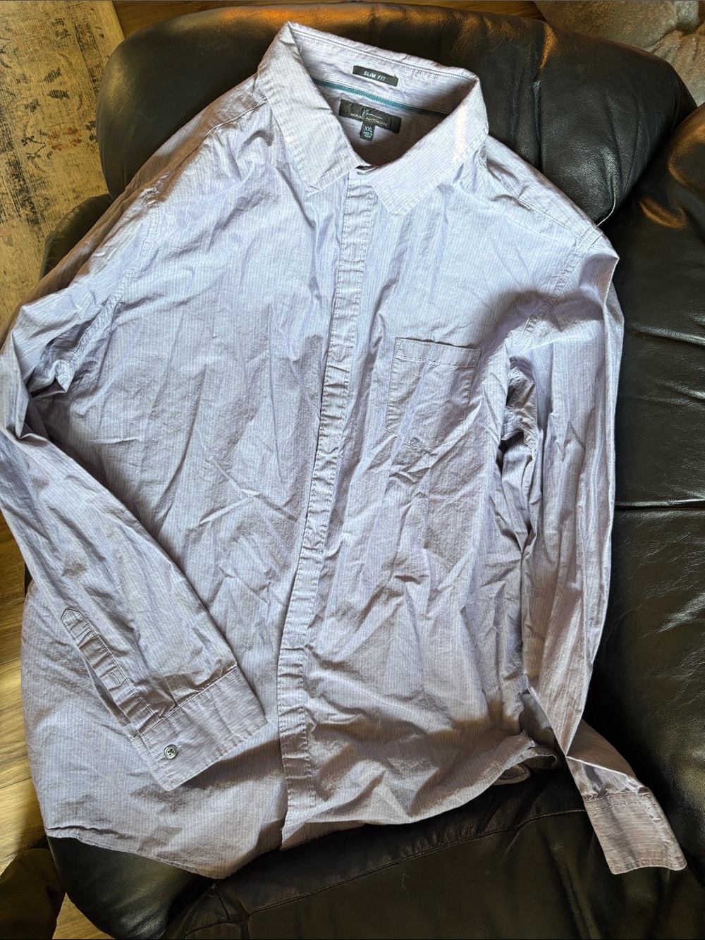 Marc Anthony Men’s Light Lavender Button-Up Dress Shirt slim fit